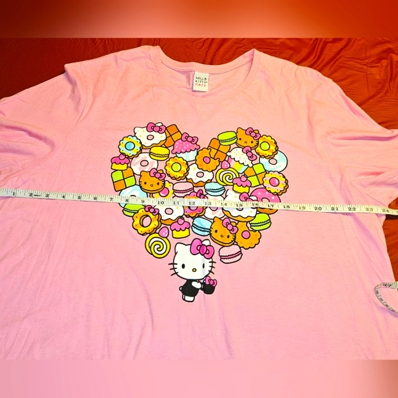 Hello Kitty Heart of Donuts Tee szXXL from Hello Kitty Cafe Truck Pink E.U.C. - Picture 7 of 9